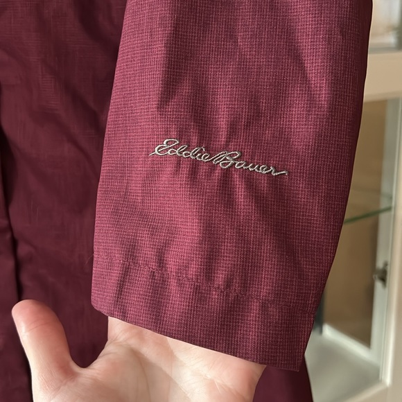Eddie Bauer Burgundy Rain/Wind Jacket - Picture 6 of 11